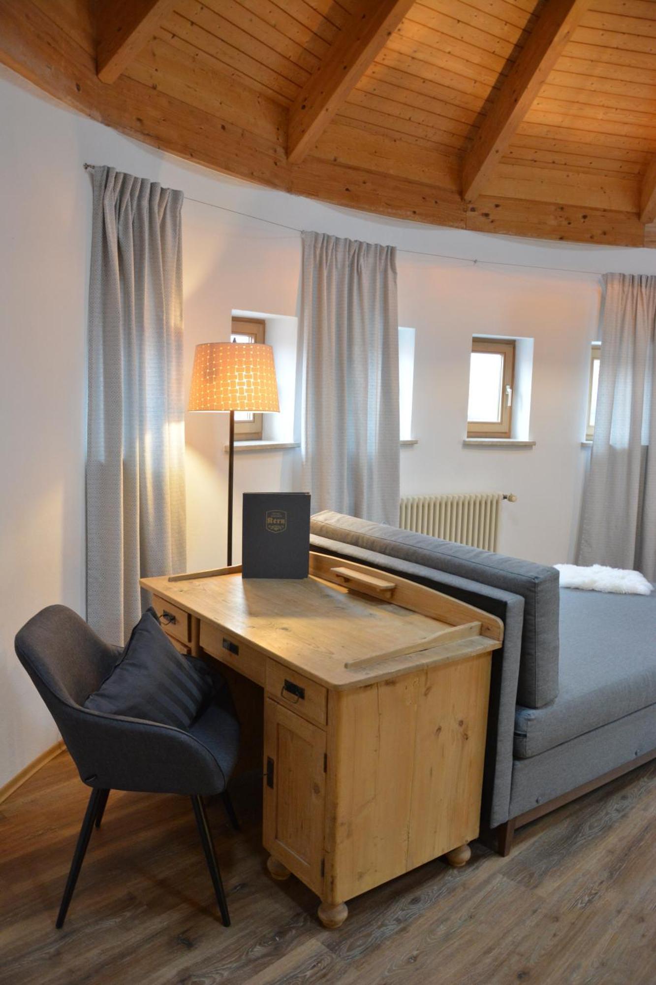Hotel Garni Kern Halfing Exteriör bild
