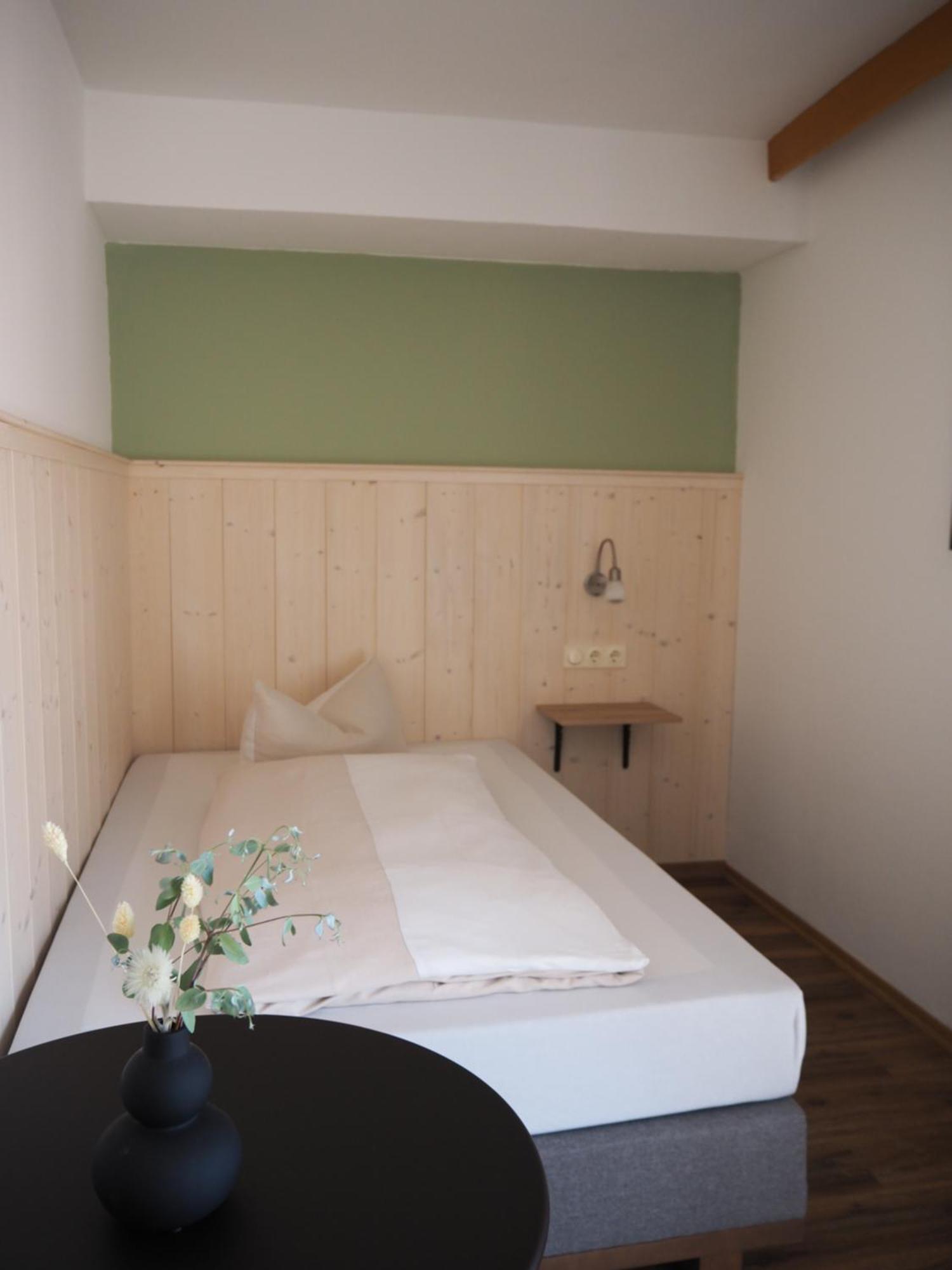 Hotel Garni Kern Halfing Exteriör bild